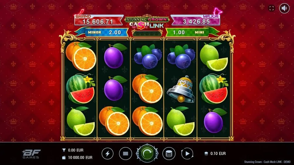 Basisspiel von Stunning Cash Cash Mesh LINK: Frucht-Walzen mit Orangen, Pflaumen, Limetten und Wassermelonen unter einer vierstufigen Jackpot-Leiste