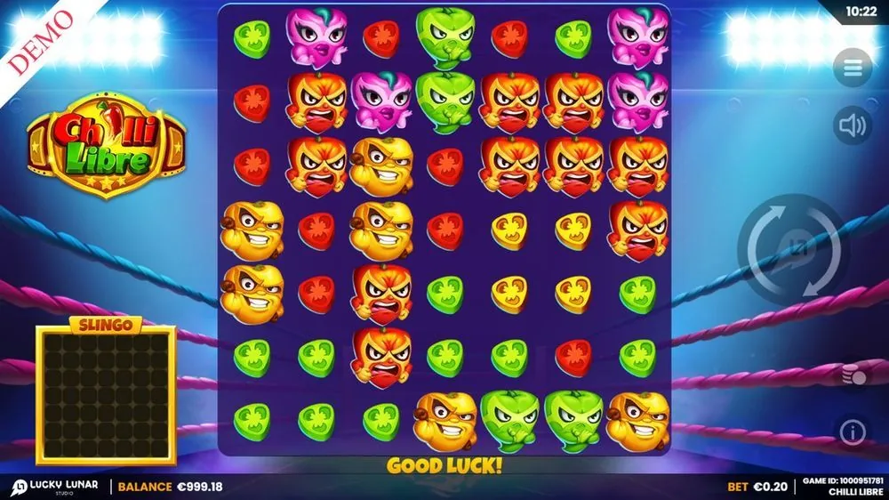 Basisspiel von Chilli Libre: Symbolfeld voller maskierter Chili- und Tomaten-Kämpfer, leeres Slingo-Gitter links, Lucha-Libre-Ring im Hintergrund