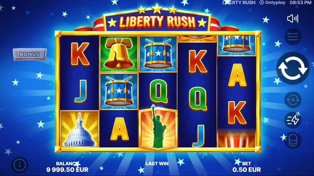 Liberty Rush Feature: flammende Wild-Walze rechts, Freiheitsstatue-Symbol in der Mitte